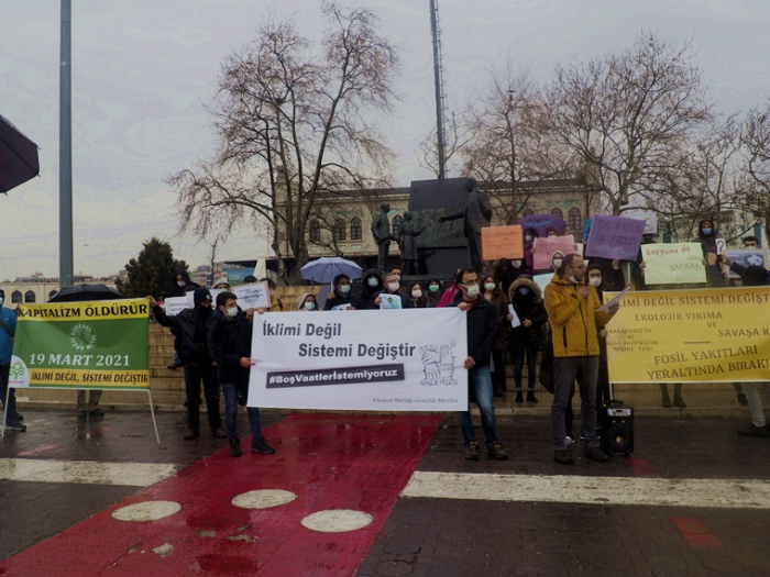 Kadıköy'de İklim Grevi etkinliği