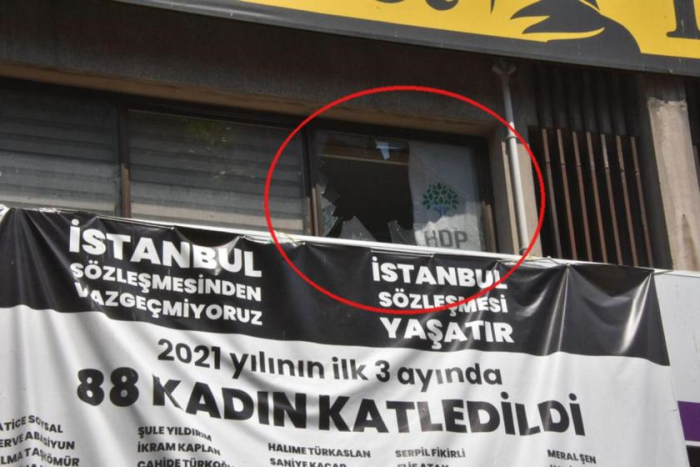 HDP İzmir İl Binasına silahlı saldırı